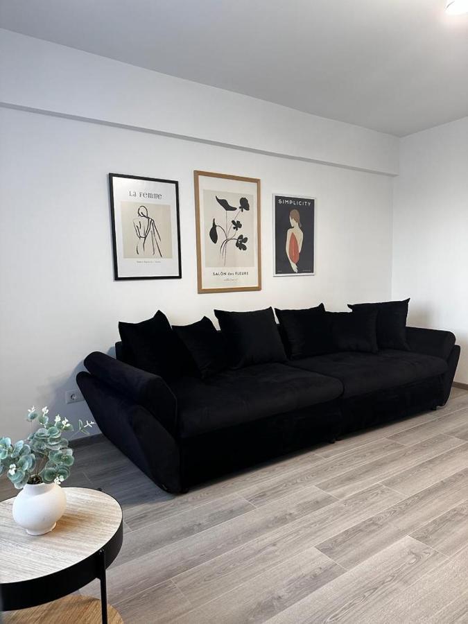 Luxury Studios Blvd. G. Enescu Suceava Exterior photo