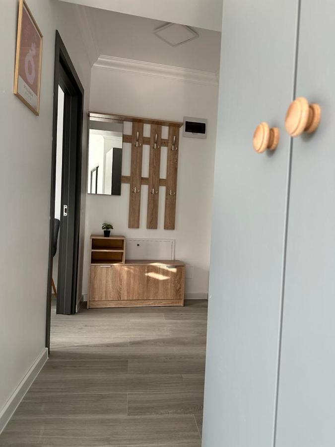 Luxury Studios Blvd. G. Enescu Suceava Exterior photo