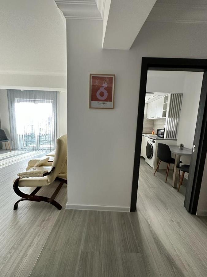 Luxury Studios Blvd. G. Enescu Suceava Exterior photo