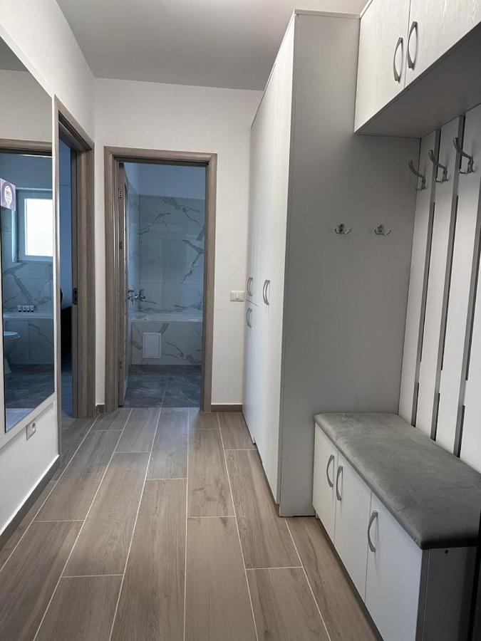 Luxury Studios Blvd. G. Enescu Suceava Exterior photo