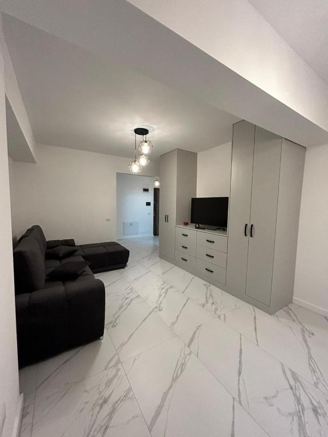 Luxury Studios Blvd. G. Enescu Suceava Exterior photo